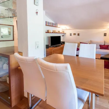 Apartment Wurzhoehe *